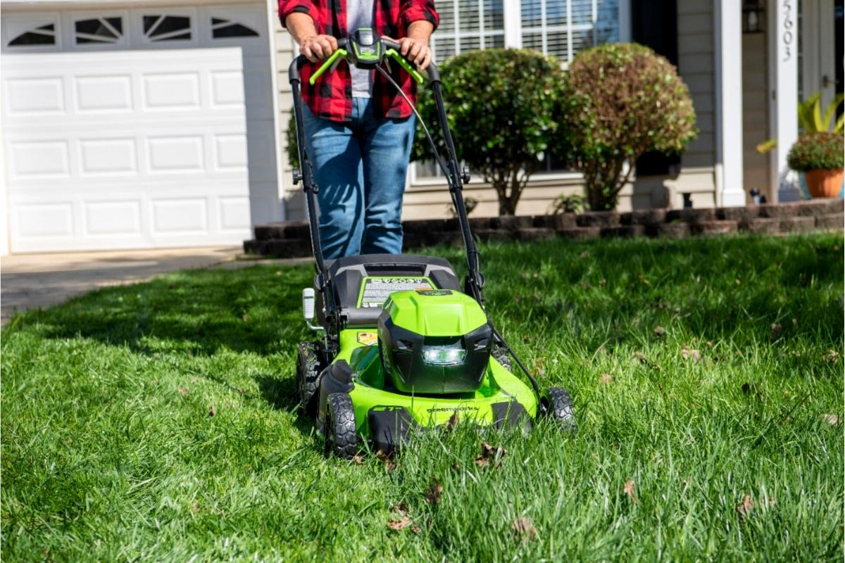 How To Cut Tall Grass With An Electric Lawn Mower